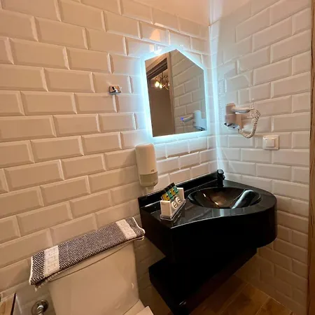 Πανσιόν Patriko Mountain Παλαιός Άγιος Αθανάσιος