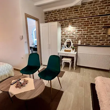 Patriko Mountain Παλαιός Άγιος Αθανάσιος