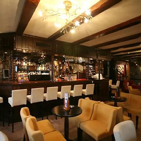 Πανσιόν Patriko Mountain Παλαιός Άγιος Αθανάσιος