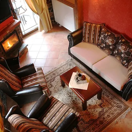 Patriko Mountain Παλαιός Άγιος Αθανάσιος