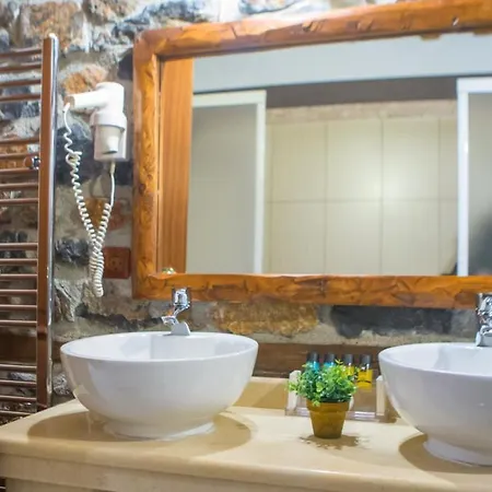 Patriko Mountain Πανσιόν