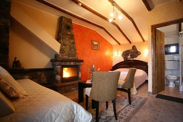 Affittacamere Patriko Mountain Agios Athanasios (Pella)